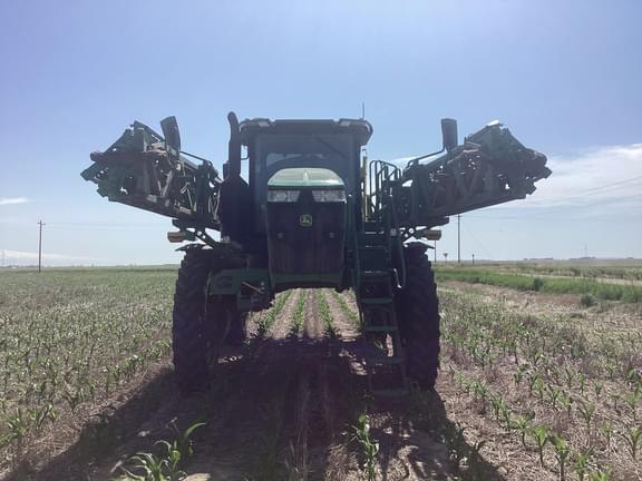Image of John Deere 616R equipment image 4
