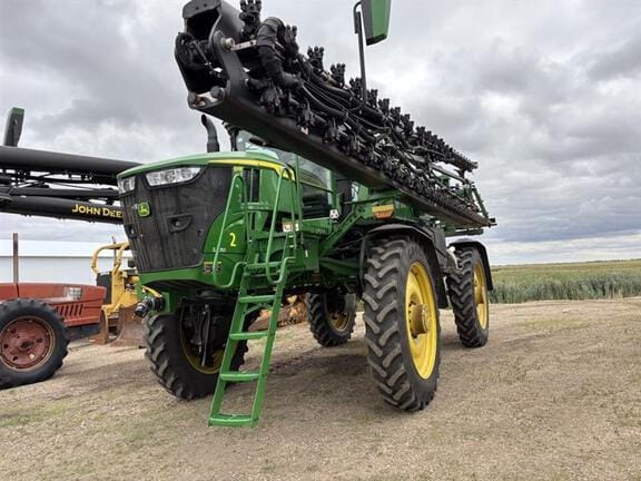 2023 John Deere 616R Equipment Image0