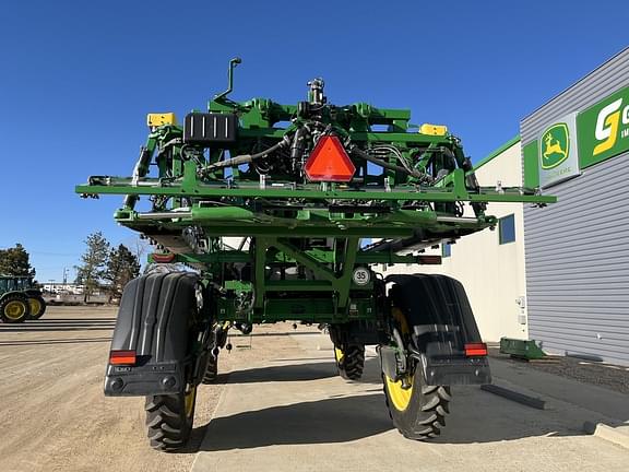 Image of John Deere 616R equipment image 2