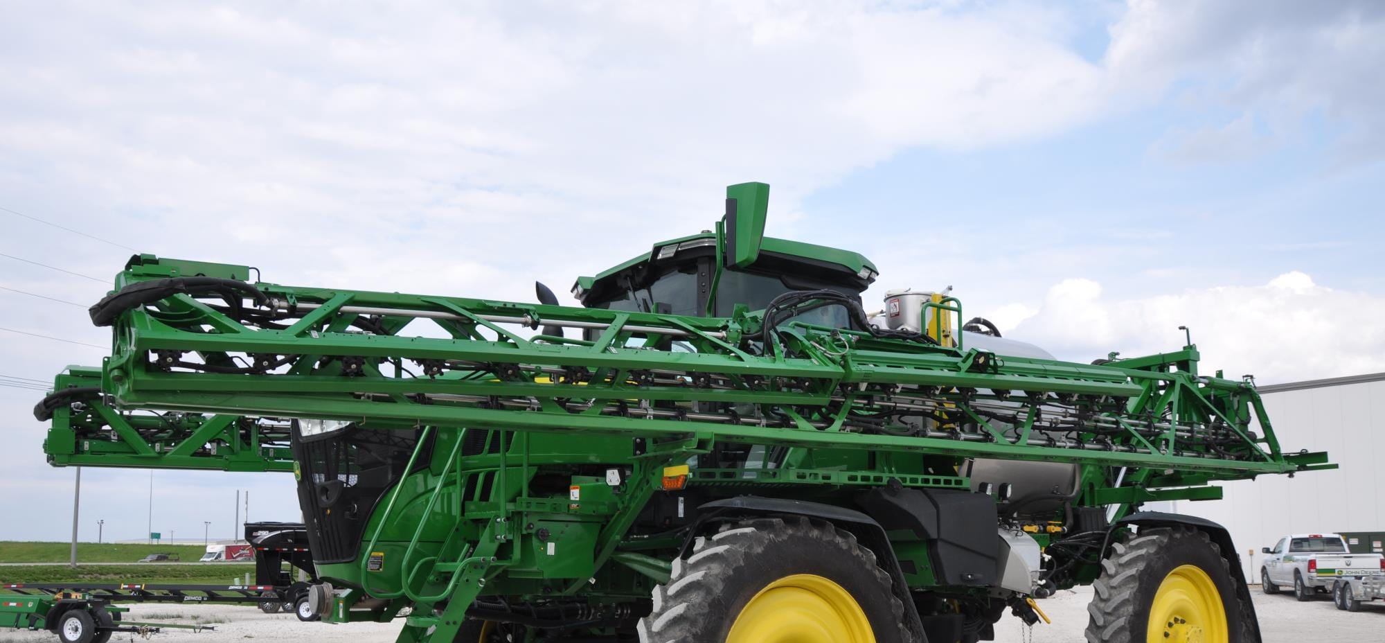 Main image John Deere 616R