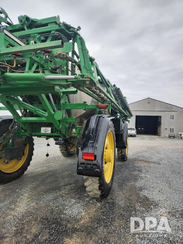 Image of John Deere 616R equipment image 4
