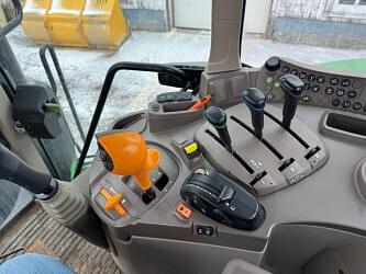 Image of John Deere 6175M equipment image 4