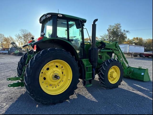 Image of John Deere 6175M equipment image 4