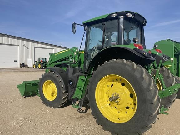 Image of John Deere 6175M equipment image 1