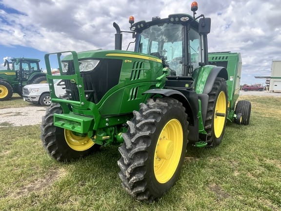 Main image John Deere 6175M