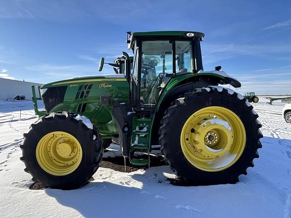 Image of John Deere 6175M equipment image 1