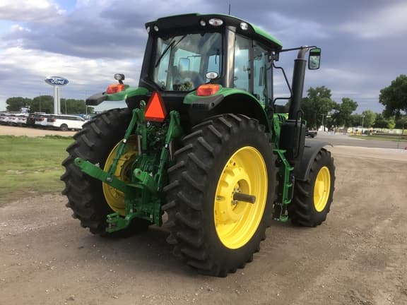 Image of John Deere 6175M equipment image 3