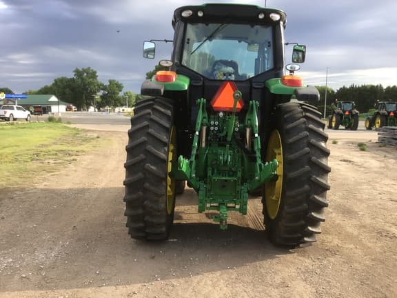 Image of John Deere 6175M equipment image 4