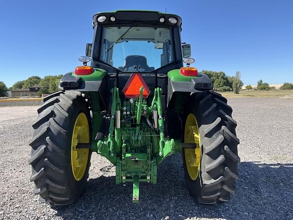 Image of John Deere 6175M equipment image 4