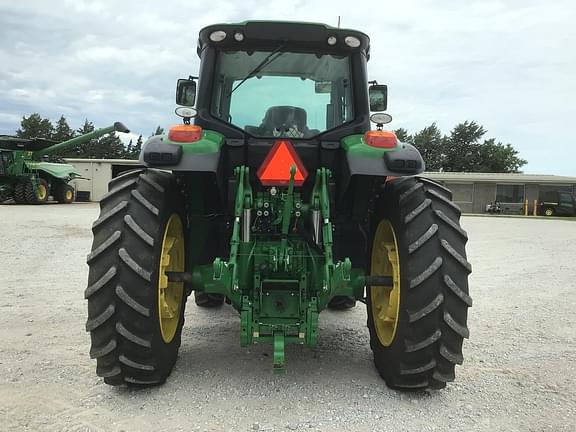 Image of John Deere 6175M equipment image 4