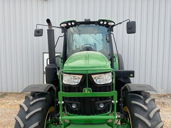 Image of John Deere 6175M equipment image 4