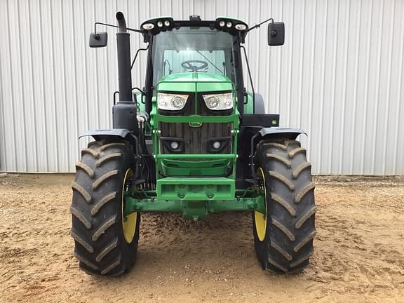 Image of John Deere 6175M equipment image 4