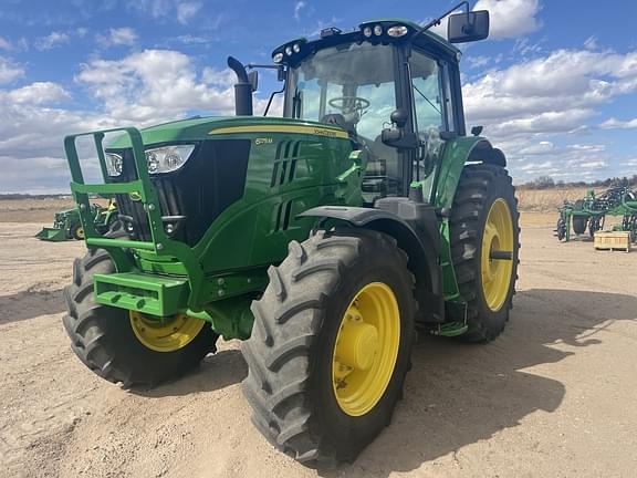 Image of John Deere 6175M equipment image 2