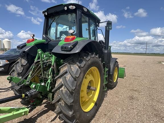 Image of John Deere 6175M equipment image 2