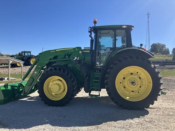 Image of John Deere 6175M equipment image 4