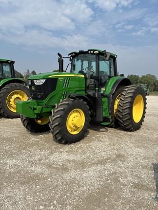 Image of John Deere 6175M equipment image 2