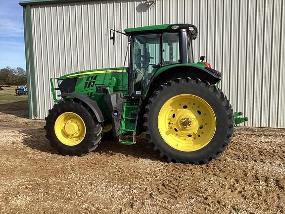 Image of John Deere 6175M equipment image 4