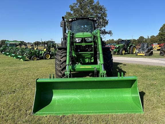 Image of John Deere 6175M equipment image 4