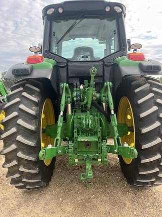 Image of John Deere 6175M equipment image 3