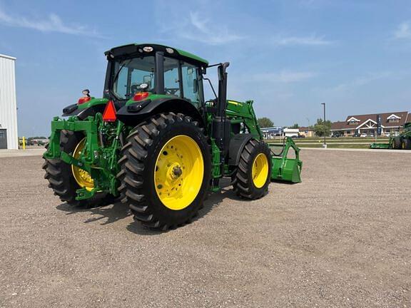 Image of John Deere 6175M equipment image 4