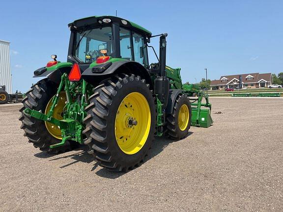 Image of John Deere 6175M equipment image 4