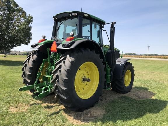 Image of John Deere 6195M equipment image 4