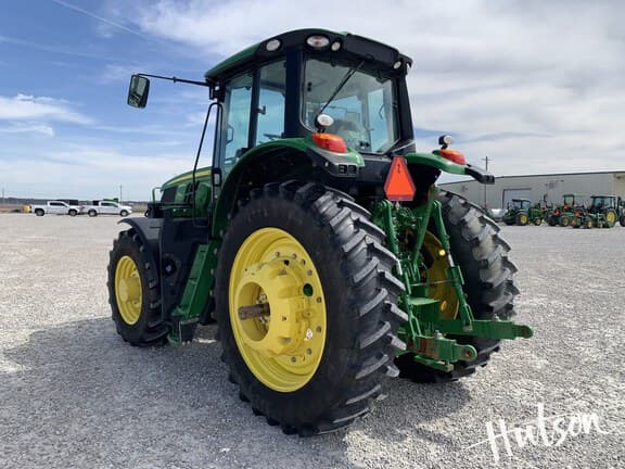 Image of John Deere 6195M equipment image 4