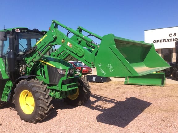 2023 John Deere 620R Equipment Image0