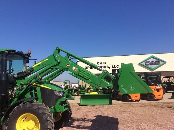 Image of John Deere 620R equipment image 1