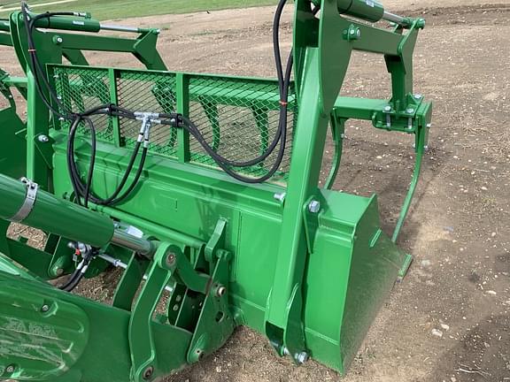 Image of John Deere 620R equipment image 4