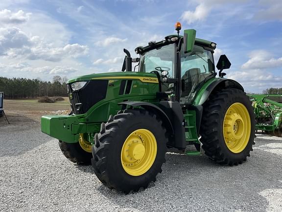 Image of John Deere 6215R equipment image 1