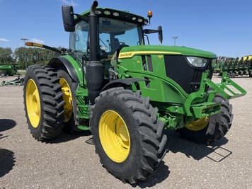 Main image John Deere 6R 215