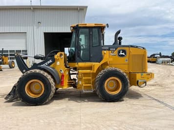 Main image John Deere 624P