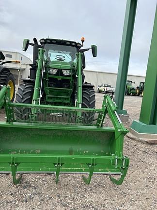 Image of John Deere 6R 250 equipment image 2