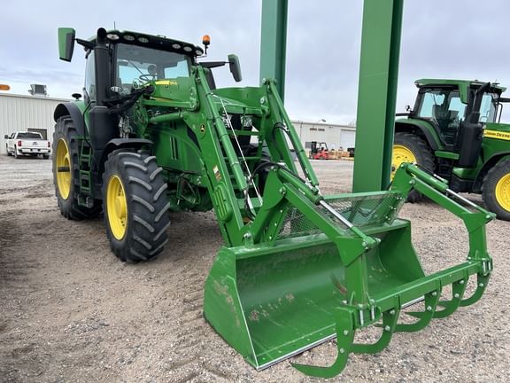 2023 John Deere 6R 250 Equipment Image0