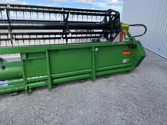 Image of John Deere 625F equipment image 4