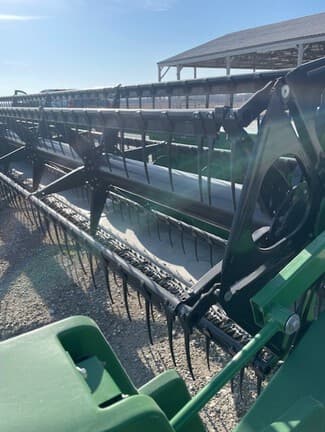 Image of John Deere 625F equipment image 4