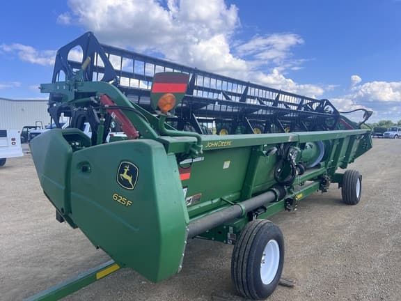 Image of John Deere 625F equipment image 2