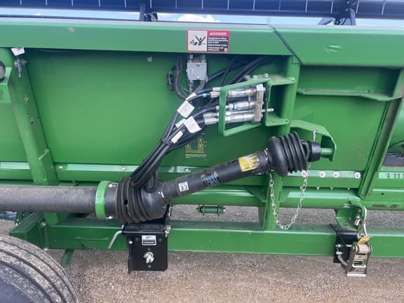 Image of John Deere 625F equipment image 4