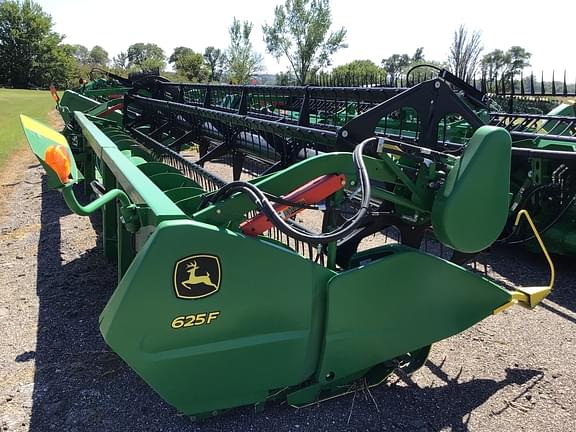 Image of John Deere 625F equipment image 2