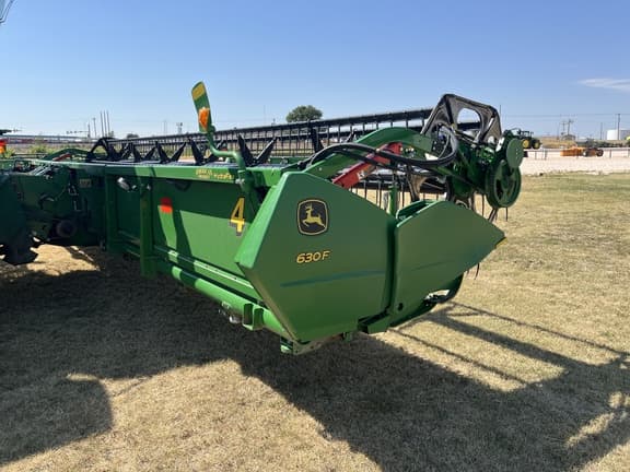 Image of John Deere 630F equipment image 4