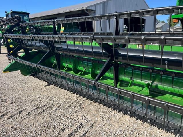 Image of John Deere 630F equipment image 1