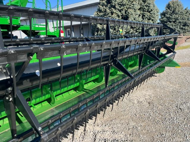 Image of John Deere 630F equipment image 2