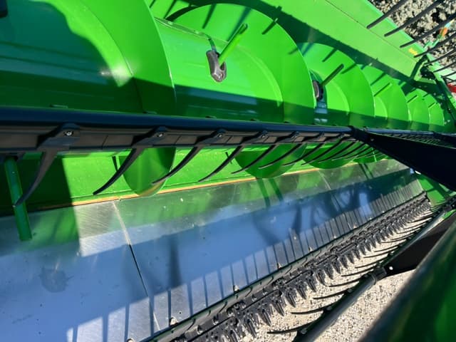 Image of John Deere 630F equipment image 4