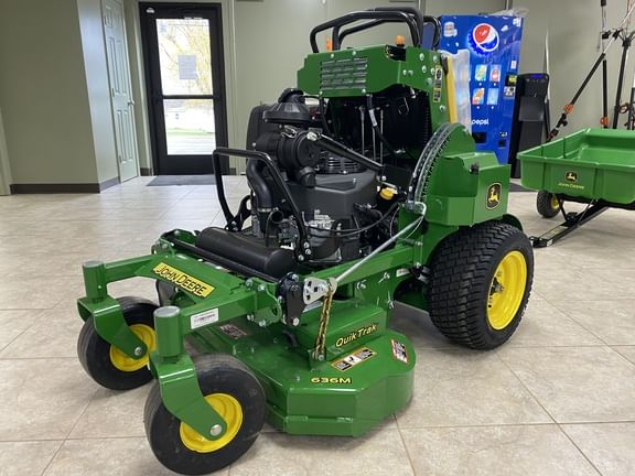Main image John Deere 636M
