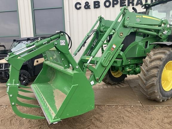 Image of John Deere 640R equipment image 1