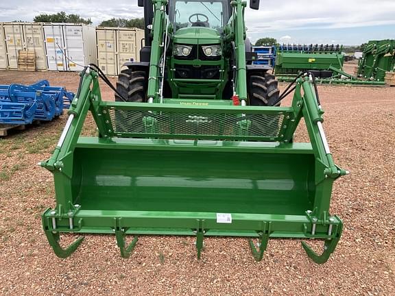 Image of John Deere 640R equipment image 1