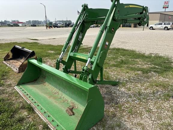Image of John Deere 640R equipment image 3
