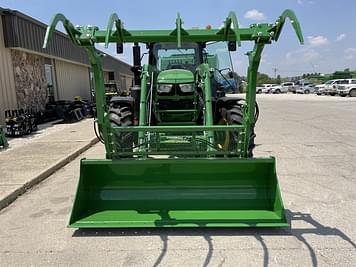 Main image John Deere 640R