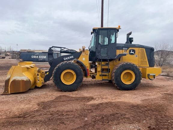 Image of John Deere 644G equipment image 1